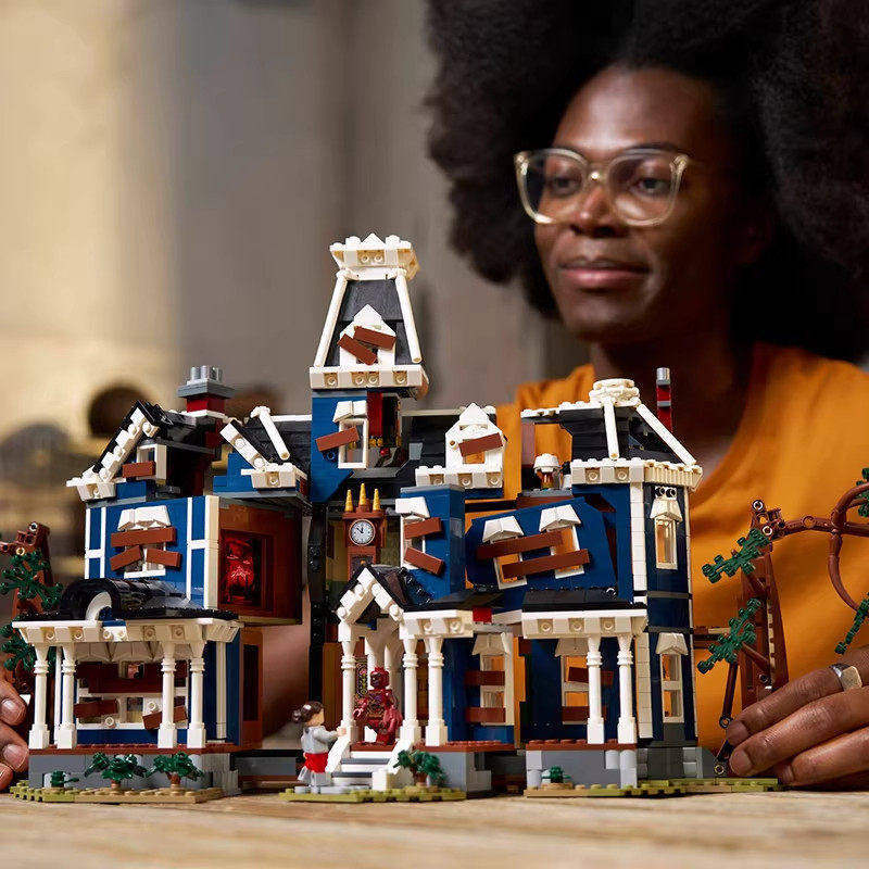 (Ship from US warehouse) 2593 pcs Stranger Things: The Creel House